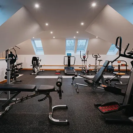 Oravsky Haj Garden & 4* Trsztena