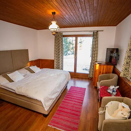 Oravsky Haj Garden &