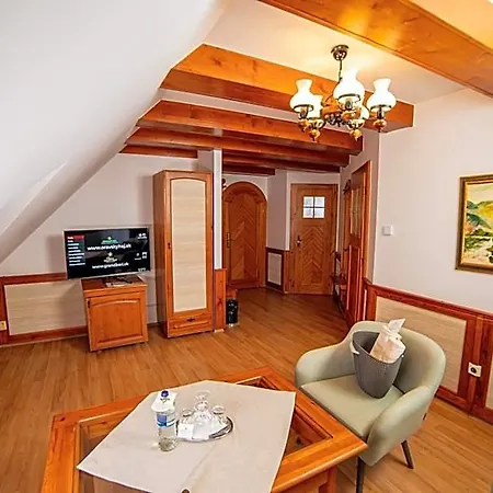 Oravsky Haj Garden & Resort